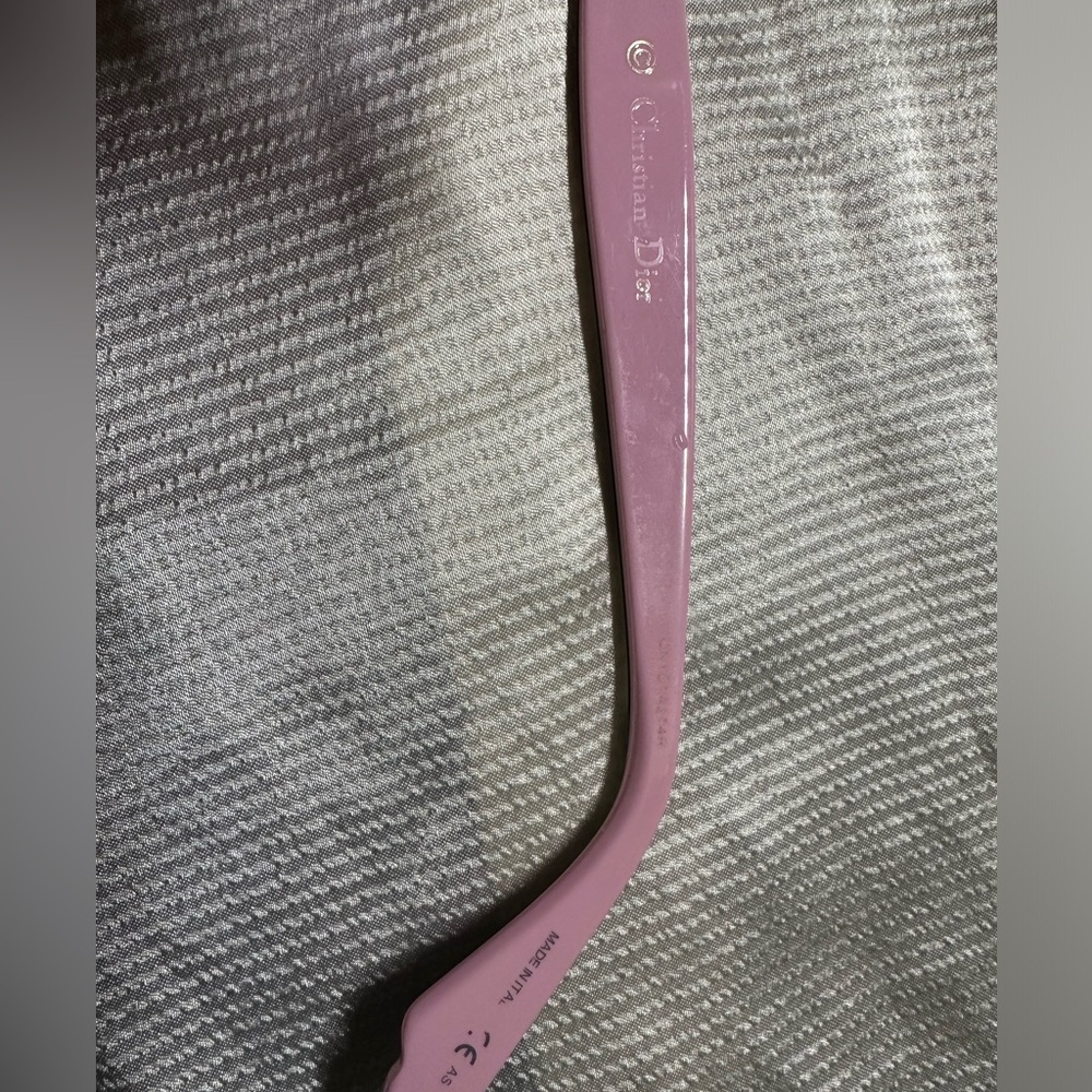 Pink Dior frame - Picture 5 of 8